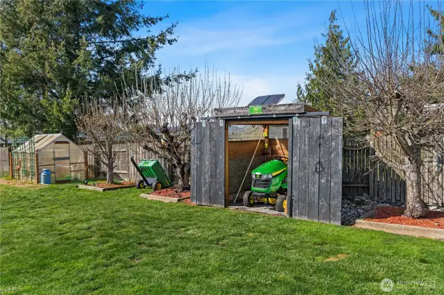 Oh Look a garage just for the John Deere Tractor
