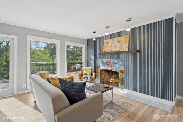 Tall windows, newer paint and flooring.