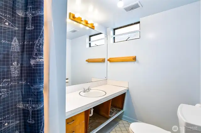 Lower Full Bath