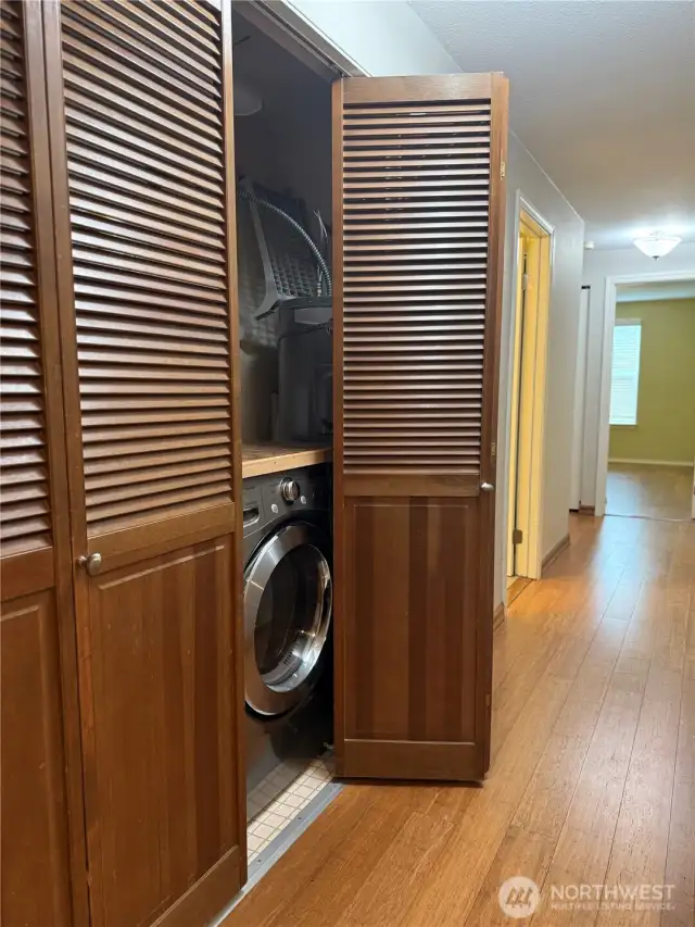 Washer/Dryer closet