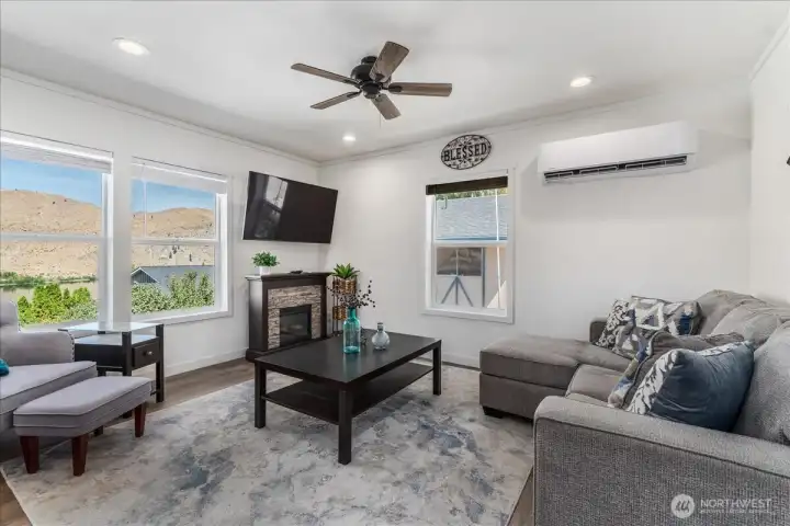 Living Room 2. Beautiful windows w/ 2" blinds.