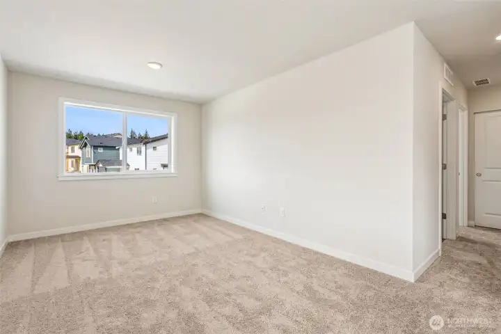 Disclaimer Secondary photos of same floor plan on different lot in different community: Photos are from another Warren, finishes, upgrades, and features may vary.