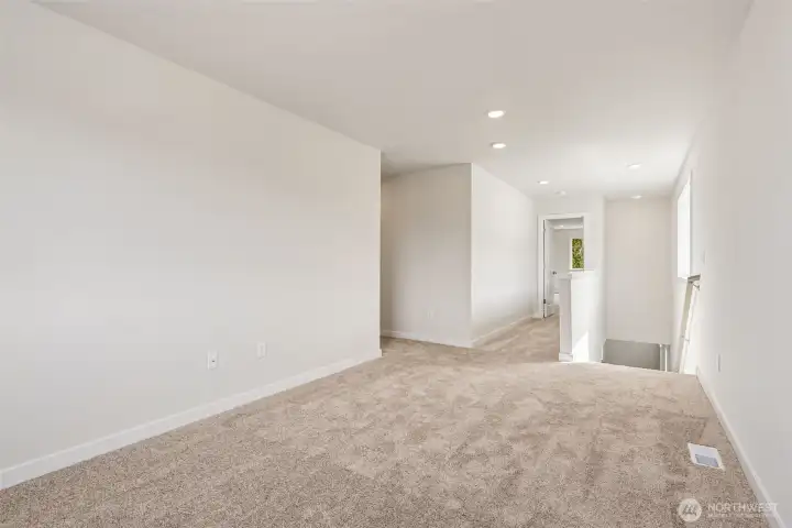 Disclaimer Secondary photos of same floor plan on different lot in different community: Photos are from another Warren, finishes, upgrades, and features may vary.