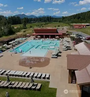 Nelson Farm pool and tons of activities/events