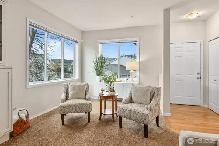 Tall ceilings upon entry