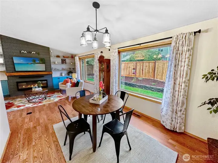 The formal dining area offers easy access to both the living room and kitchen area. The formal dining area offers easy access to both the living room and kitchen area.
