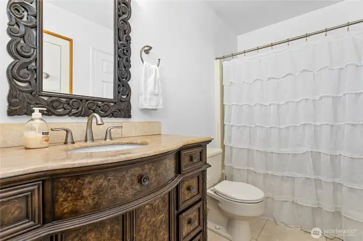 Bedroom #1 private bathroom Bedroom #1 private bathroom