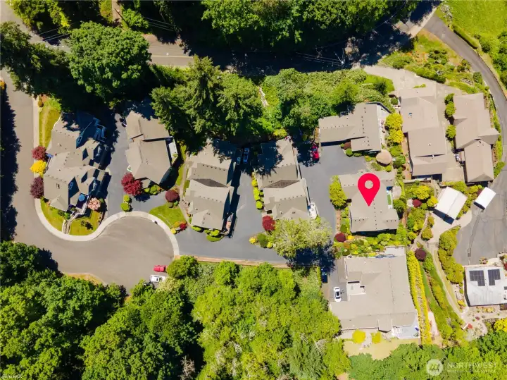 Overhead picture, red marking is not correct.  843 Pear Ct is directly south of this unit.
