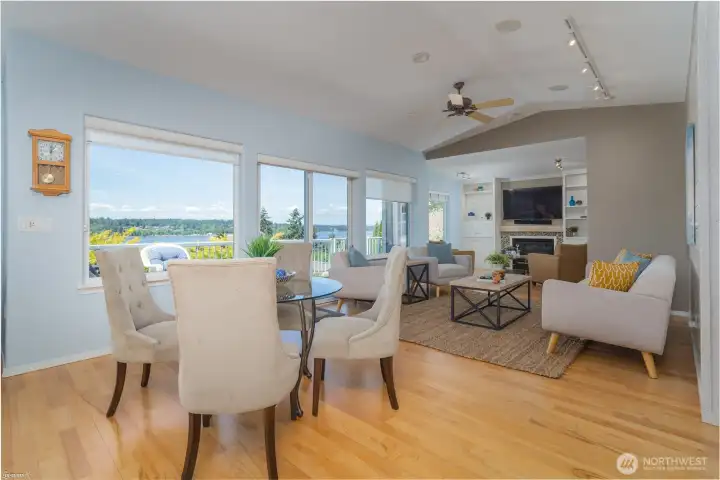 Looking from the kitchen towards the family room, vaulted ceilings, hardwood floors!  Enjoy the views!