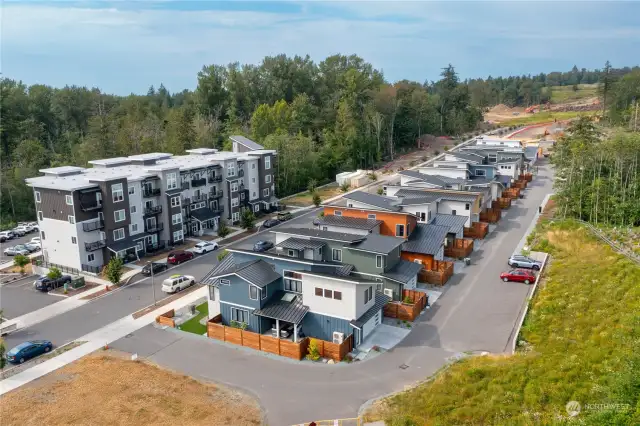 A unique urban community consisting of executive apartment buildings, townhomes and 30 single family homes.