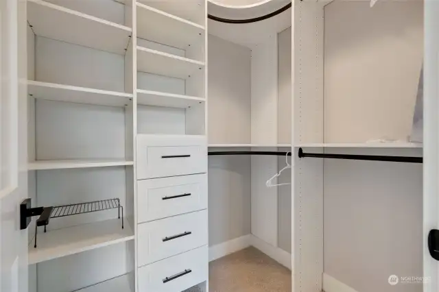 4th Bedroom Walk In Closet