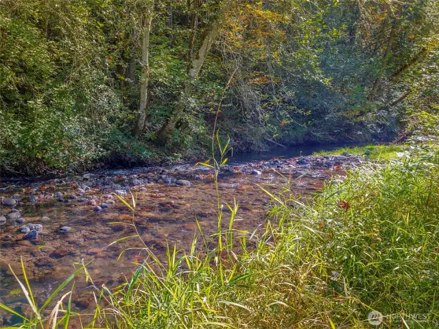 Great access to the 250ft of secluded riverfront.