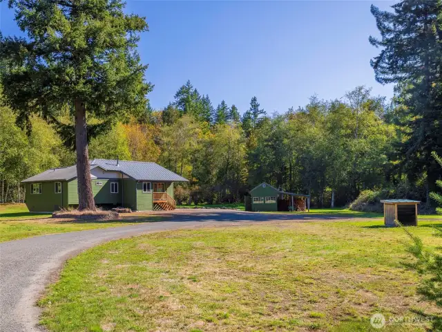 Level sunny location with room to for all of your projects.