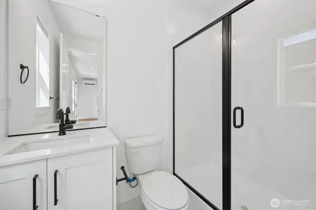 secondary bath off guest suite or office