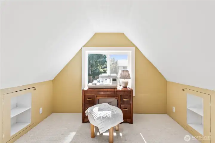 Floor 2 - Office