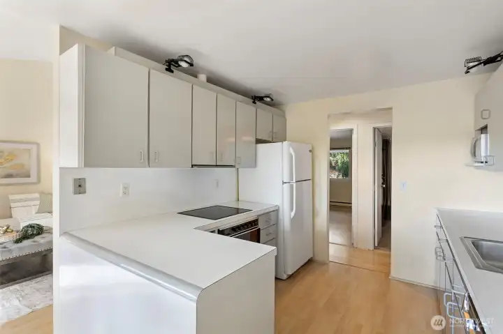 Hello 1970's! We still have your kitchen!