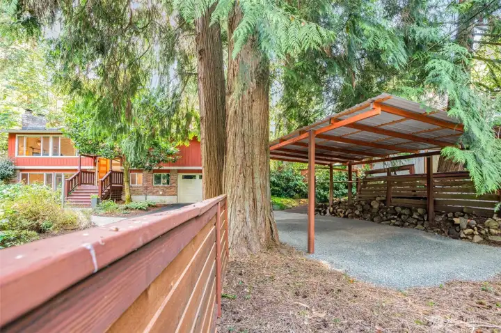 Detached carport - or perfect for a boat!