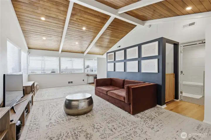 Primary Suite or 2nd Living Room