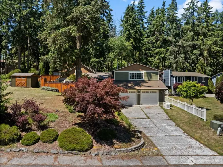 Welcome to 3963 Fischer Park! Welcome to 3963 Fischer Park!