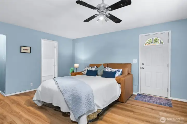 Downstairs you'll find a massive bonus space that could flex as a guest suite or playroom! Downstairs you'll find a massive bonus space that could flex as a guest suite or playroom!