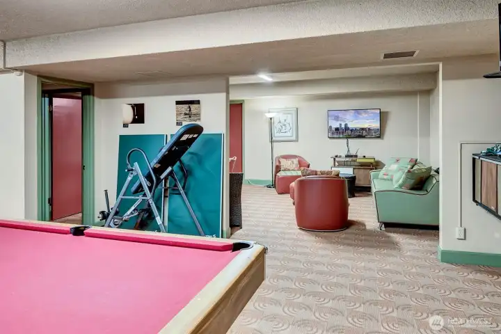 Pool table Pool table