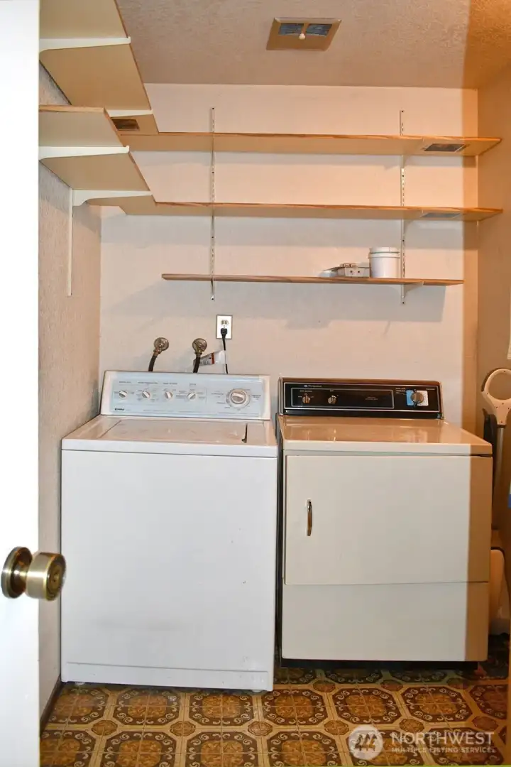 Utility Room Utility Room