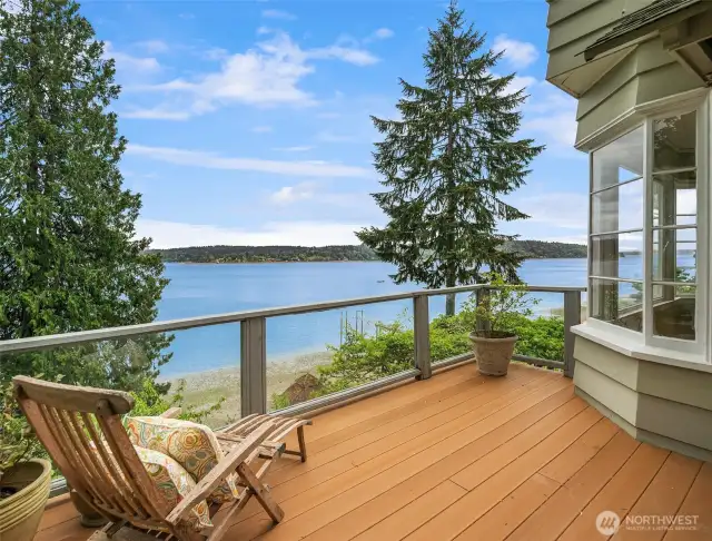 Deck #1 off of kitchen.