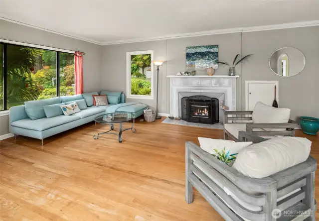 Beautiful, large main floor living space.