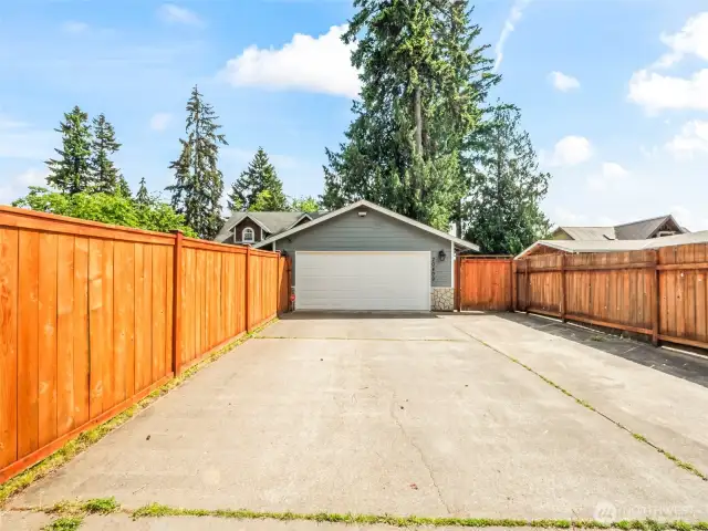 Detached garage and driveway parking