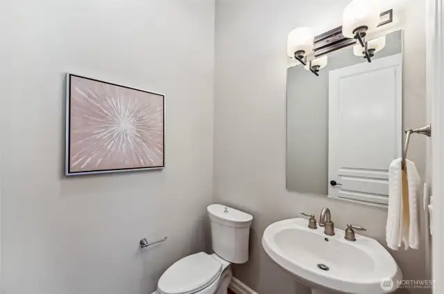 Powder room for day guests.