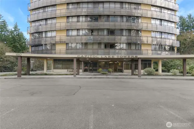 Street view.  Plenty of guest parking.