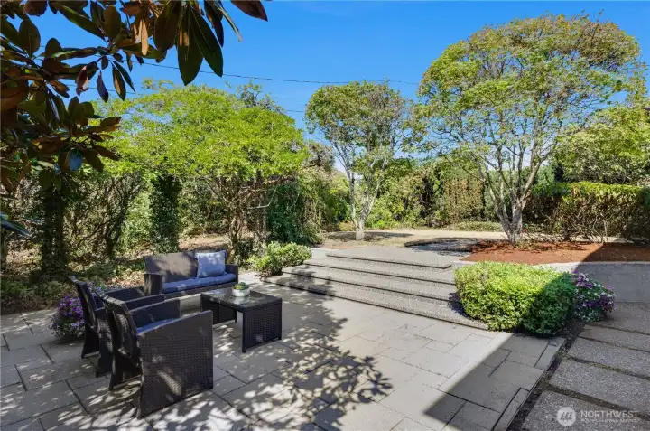 There are endless opportunities to relax, unwind, and entertain in this lovely space. Fresh breezes from the Puget Sound waft into the backyard from the waterfront just a few blocks away!
