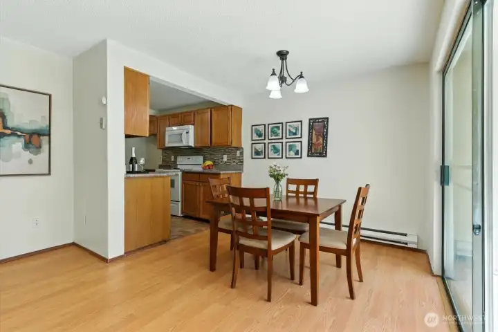 Virtually staged