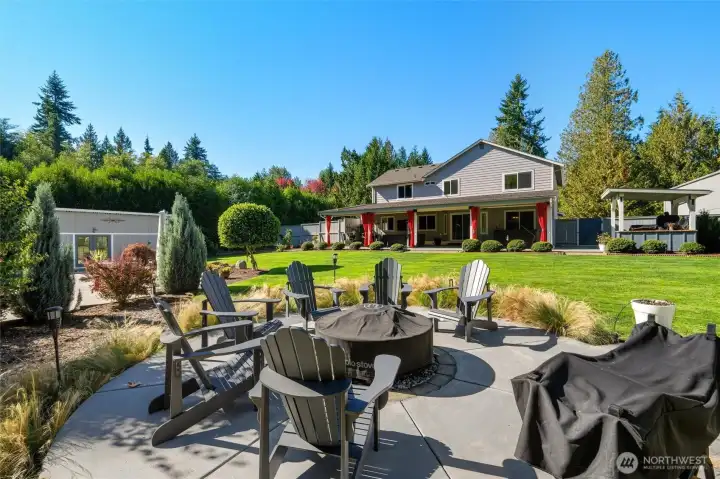 Fire pit patio