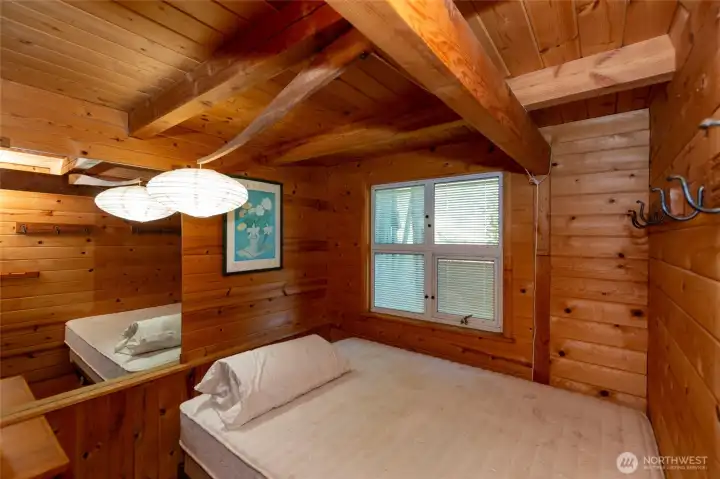 Bonus room