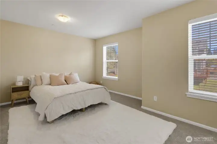 Well-sized 3rd bedroom with its own walk-in closet Well-sized 3rd bedroom with its own walk-in closet