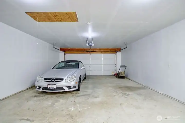 Extra deep garage