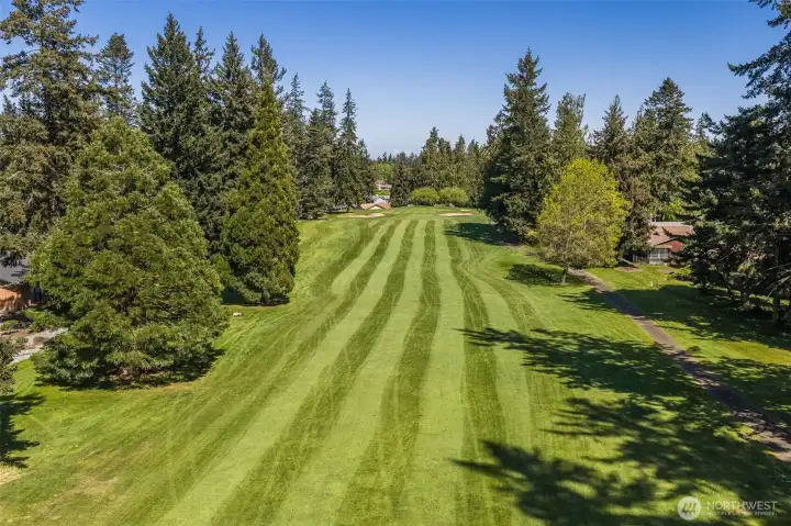 6th Fairway Views!