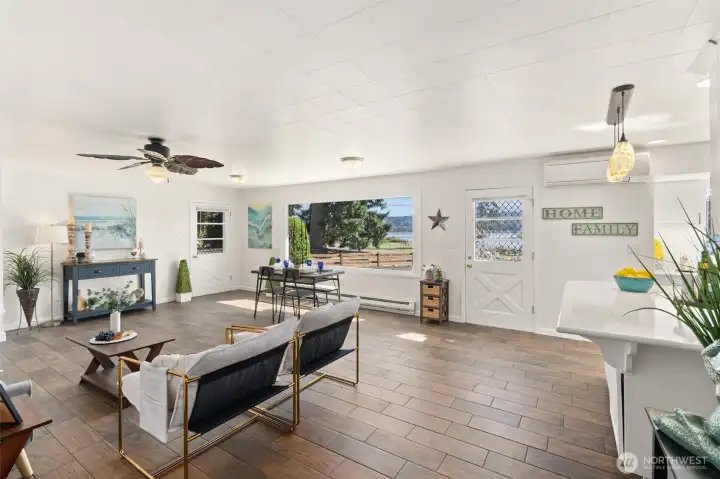Beautiful tile floor for easy clean maintenance, along with a mini split heat pump Beautiful tile floor for easy clean maintenance, along with a mini split heat pump