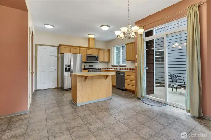 Outdoor space right off the kitchen and living rooms.