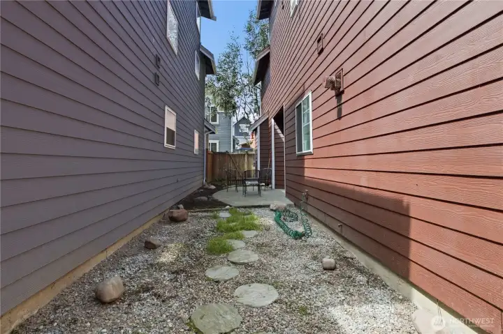 So much space! Great for gardening, entertaining, or indoor/outdoor pets to roam!