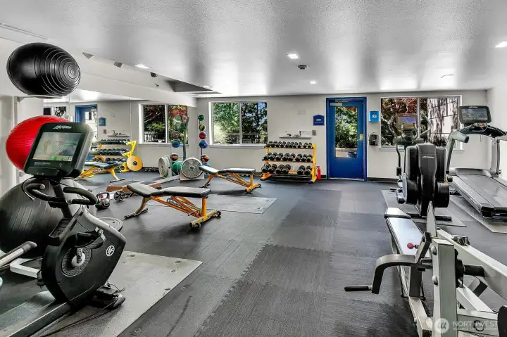 Well equipped fitness center. Well equipped fitness center.