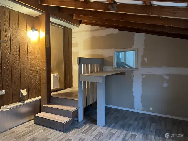 mudroom
