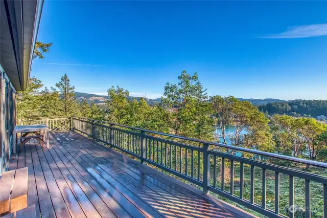 The deck was reconfigured in 2018 and new IPE decking and new railing installed