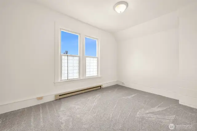 Upstairs Bedroom #3