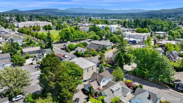 Looking back towards Whatcom Middle School and Battersby Field