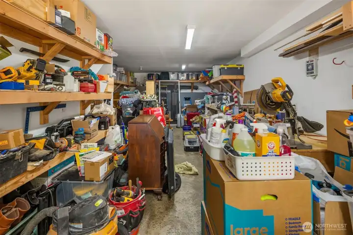 2-car Tandem Garage