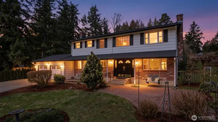 Ideally located near excellent Lake Washington schools, downtown Redmond and local shopping.