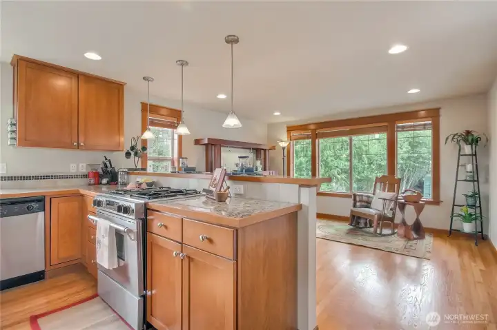 And, a gas cooktop and granite countertops.