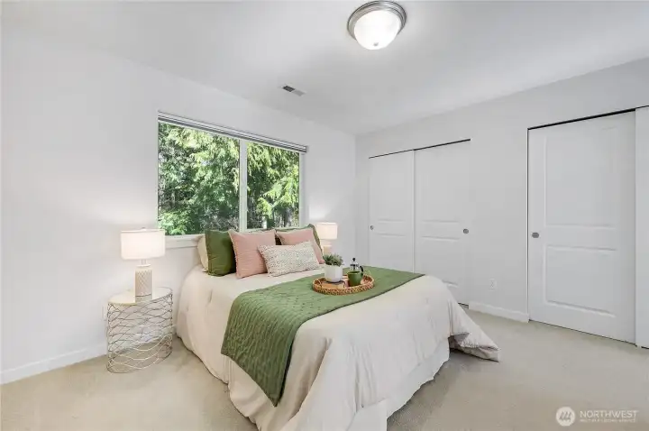 Upstairs primary bedroom